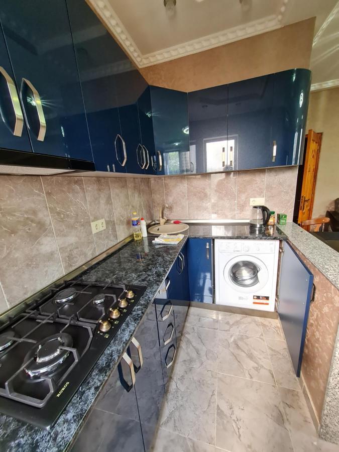 Gricko Hotel Тбилиси Екстериор снимка