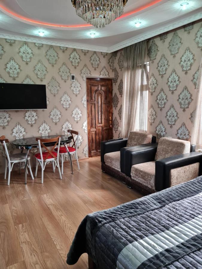 Gricko Hotel Тбилиси Екстериор снимка