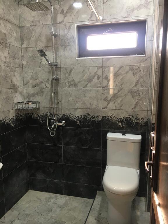 Gricko Hotel Тбилиси Екстериор снимка