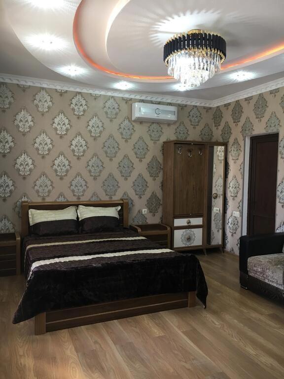 Gricko Hotel Тбилиси Екстериор снимка
